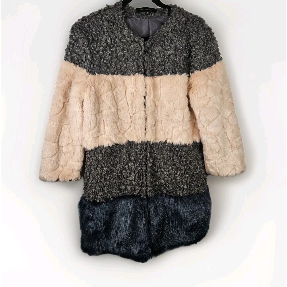Colorblock Sherpa Faux Fur Jacket Cardigan Endless Rose Boho Chic Missing 1 Hook
